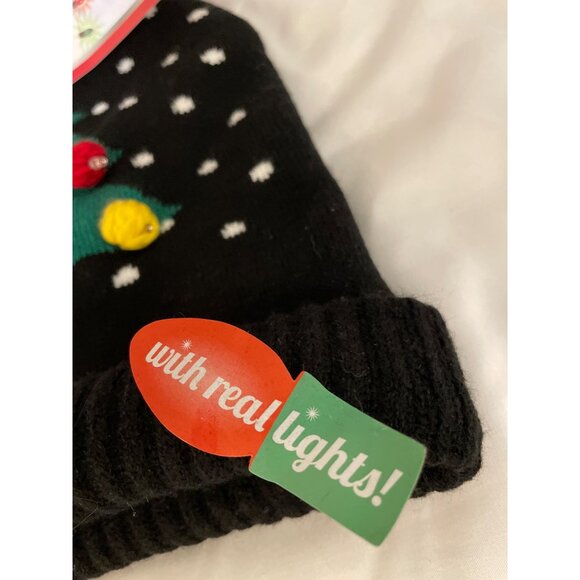 Great Christmas LED Light Knit Hat With Real Lights Holiday - Picture 3 of 8